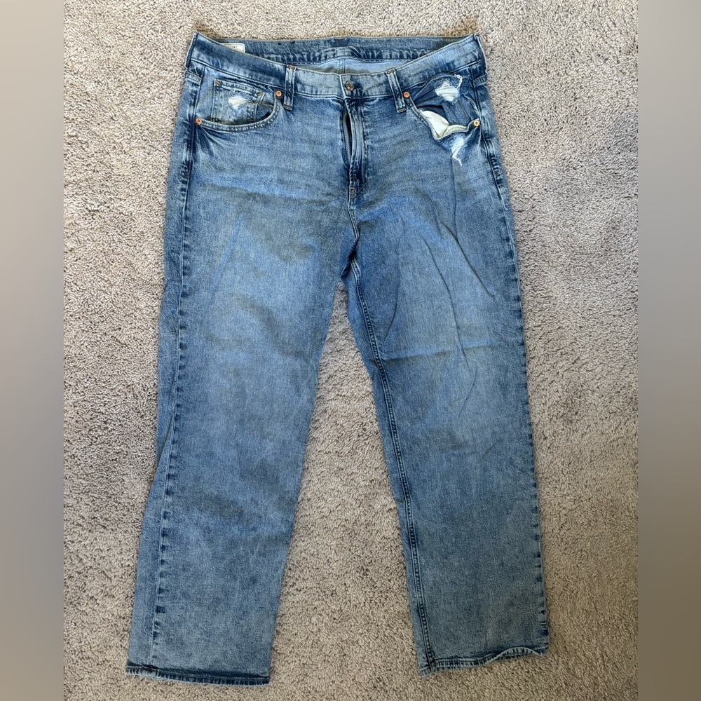 GAP Womens 90’s Loose Mid Rise Light Blue Jeans